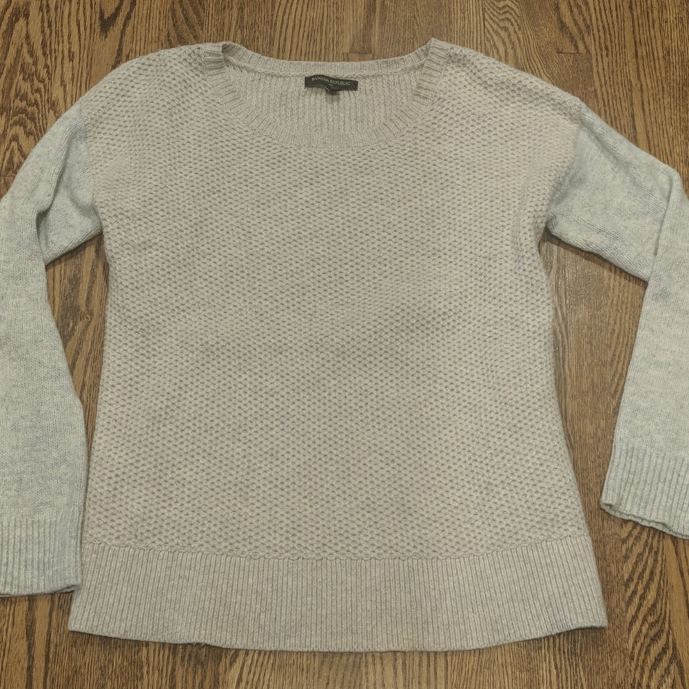 Banana Republic Cableknit Sweater (M)